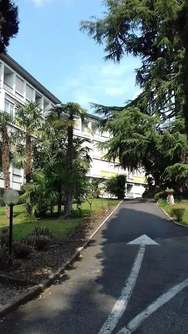Apartment Monika Holiday 333 Star On The Lake Garda