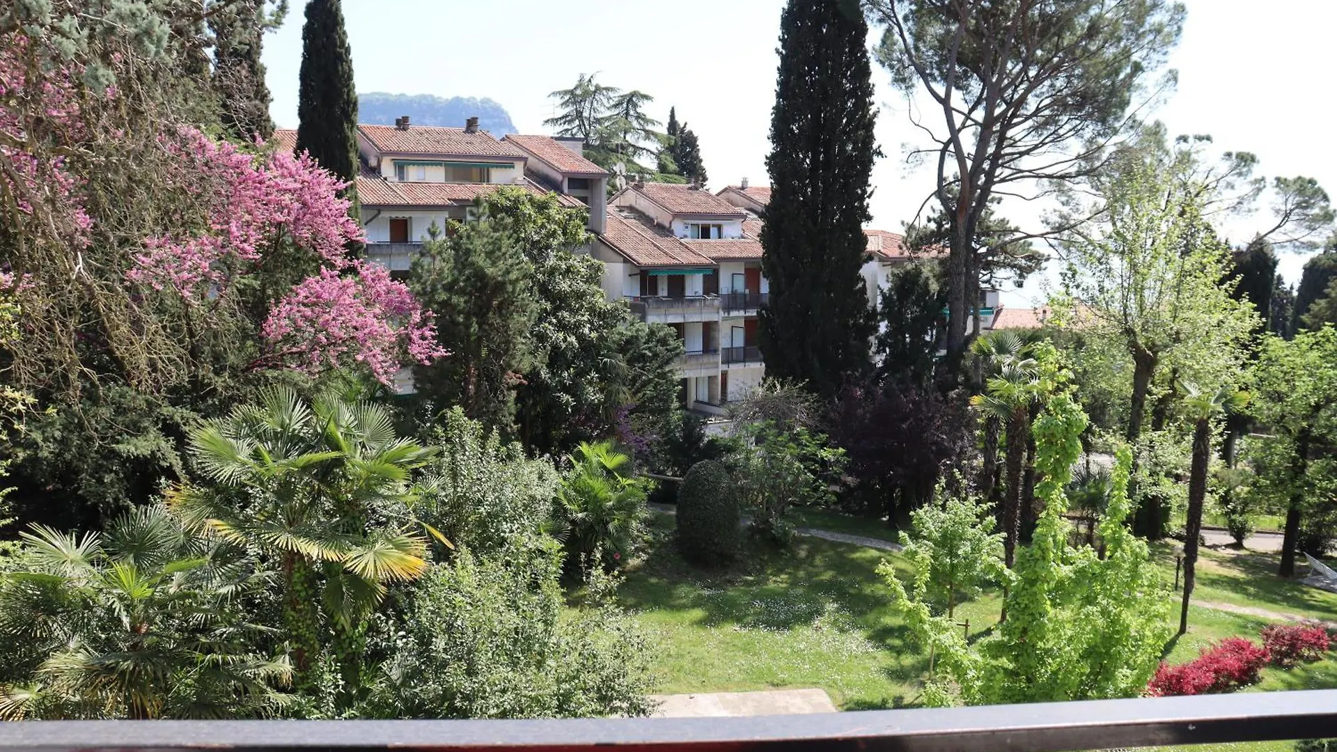 Apartment Monika Holiday 333 Star On The Lake Garda