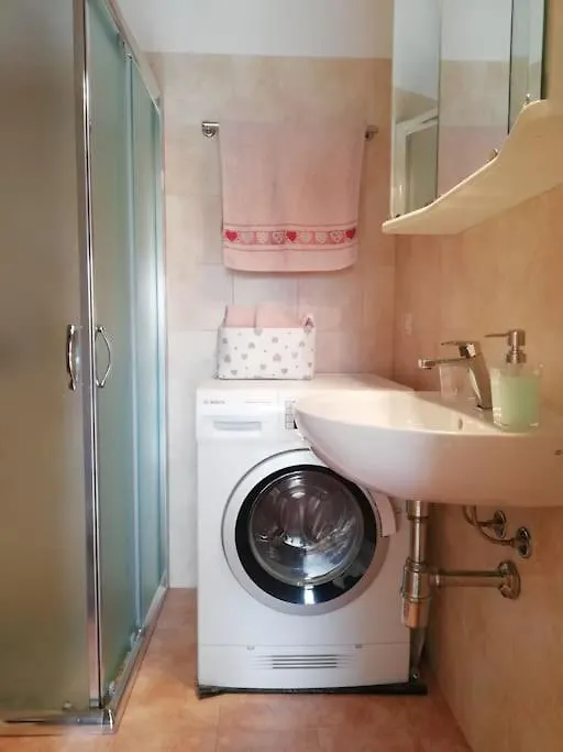 Apartman Monika Holiday 333 Star On The Lake Garda