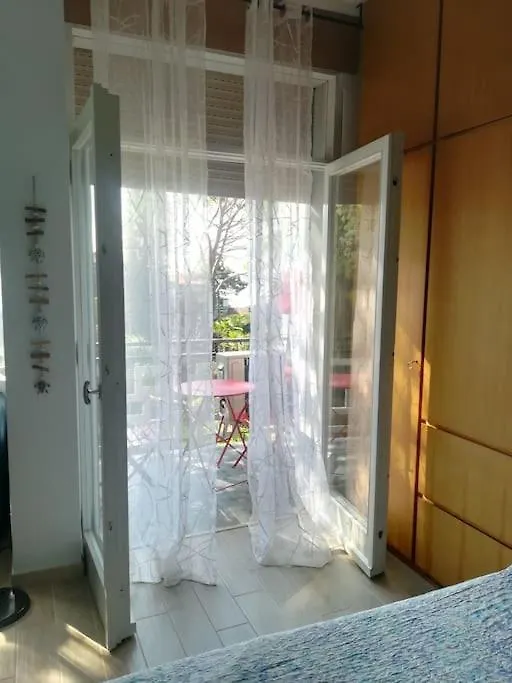 Monika Holiday 333 Star On The Lake Garda  Apartman Garda (Verona)